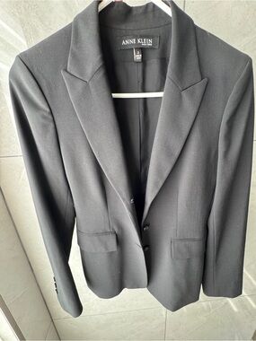 Anne Klein Black Classic Single-Breasted Blazer